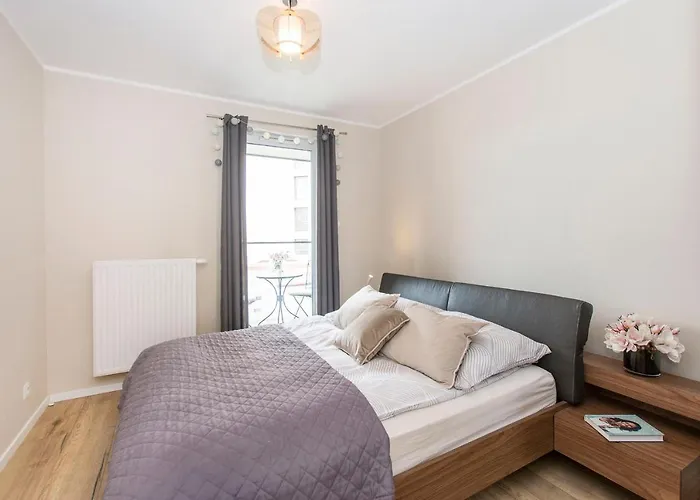 アパート Carmel Rentyear