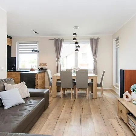 Carmel Rentyear Gdaňsk