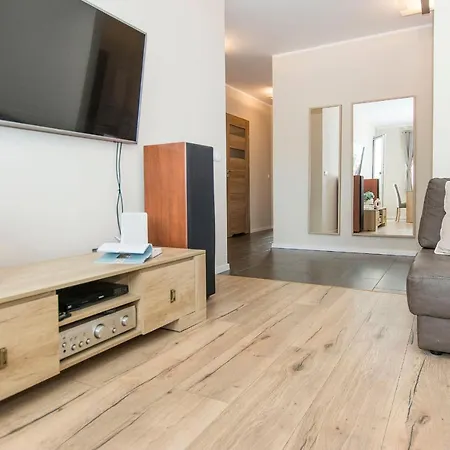 Carmel Rentyear Apartment Gdansk